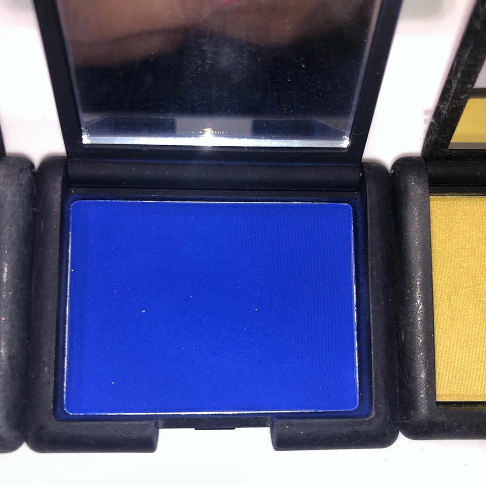 NARS cosmetics bundle of 5 items - Picture 4 of 8